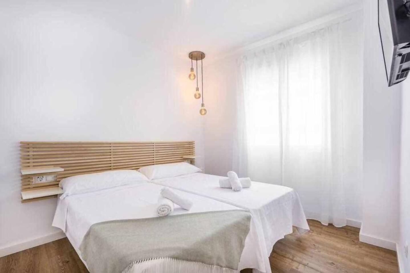 Precioso apartamento en el centro de Nerja Exterior foto